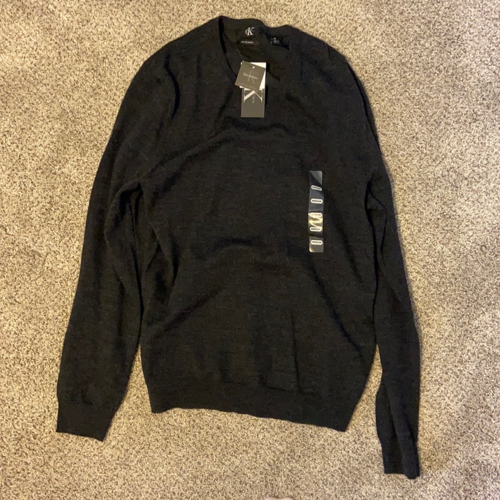 Men’s Calvin Klein merino wool sweater medium